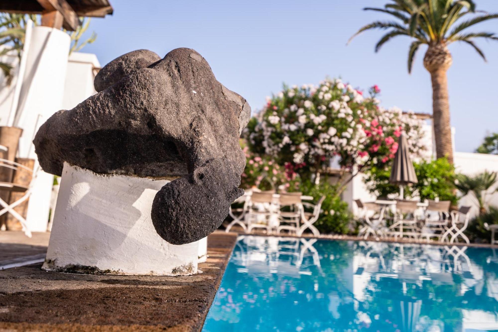 La Sciara Resort Hotel Stromboli Exteriér fotografie